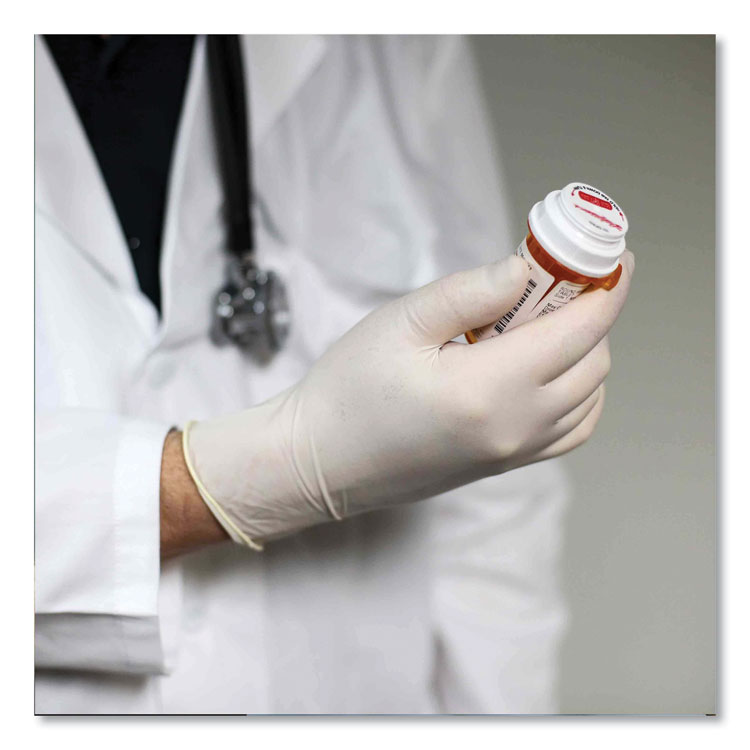 AMMEX CORPORATION Latex Exam Gloves, Powder-Free, Medium, 4 mil (Palm), 5 mil (Fingers), 9.5" Long, Ivory, 100/Box, 10 Boxes/Carton (AXCGPPFT44100CT)